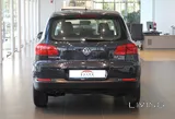 Volkswagen - Tiguan TSI / 2.0 L